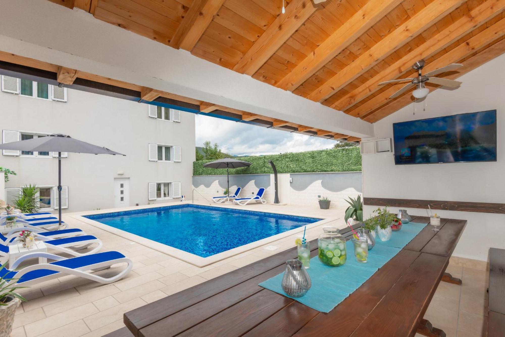 Villa Hill Stars, Makarska- Slivno Slivno  Buitenkant foto