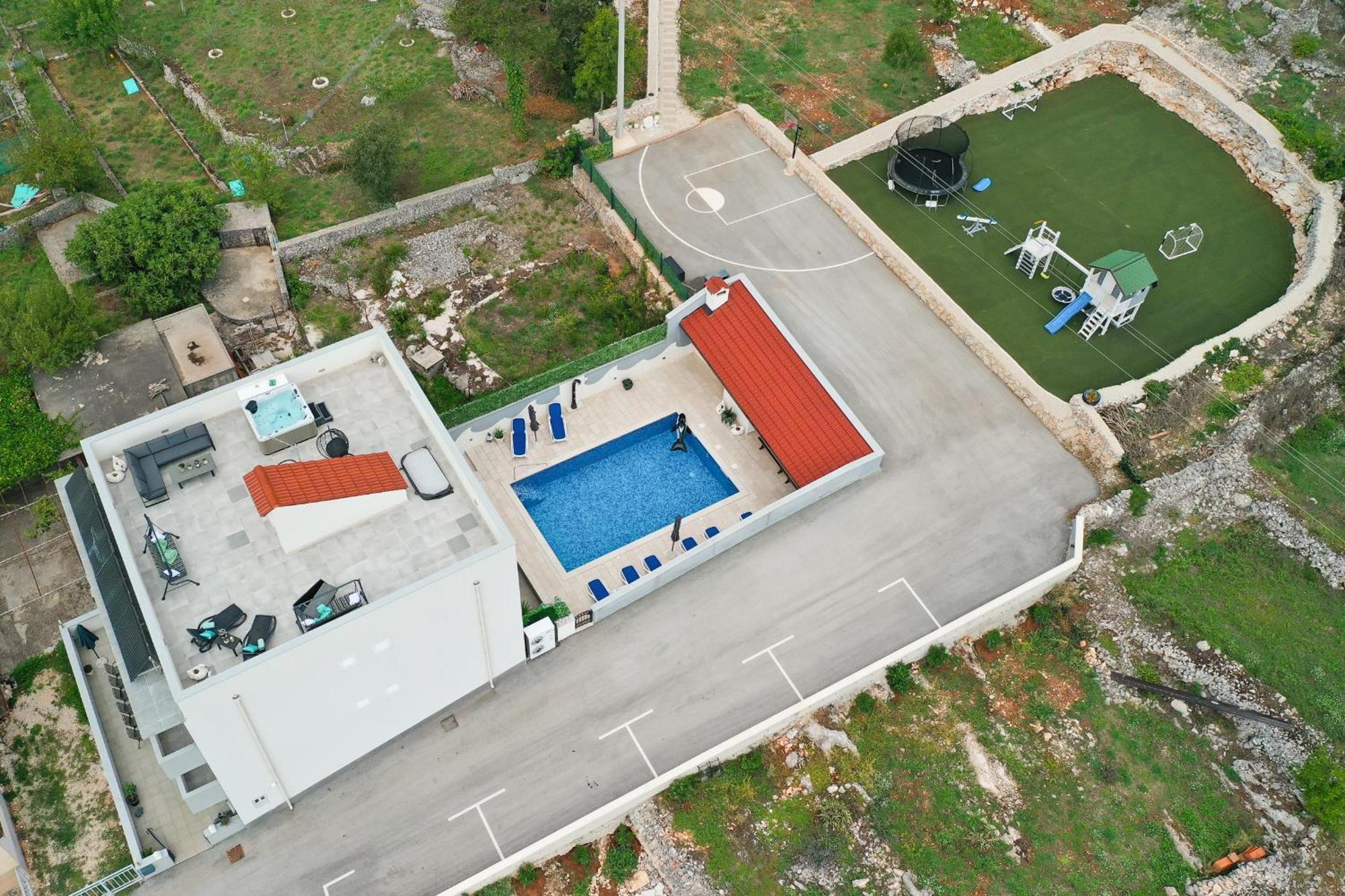 Villa Hill Stars, Makarska- Slivno Slivno  Buitenkant foto