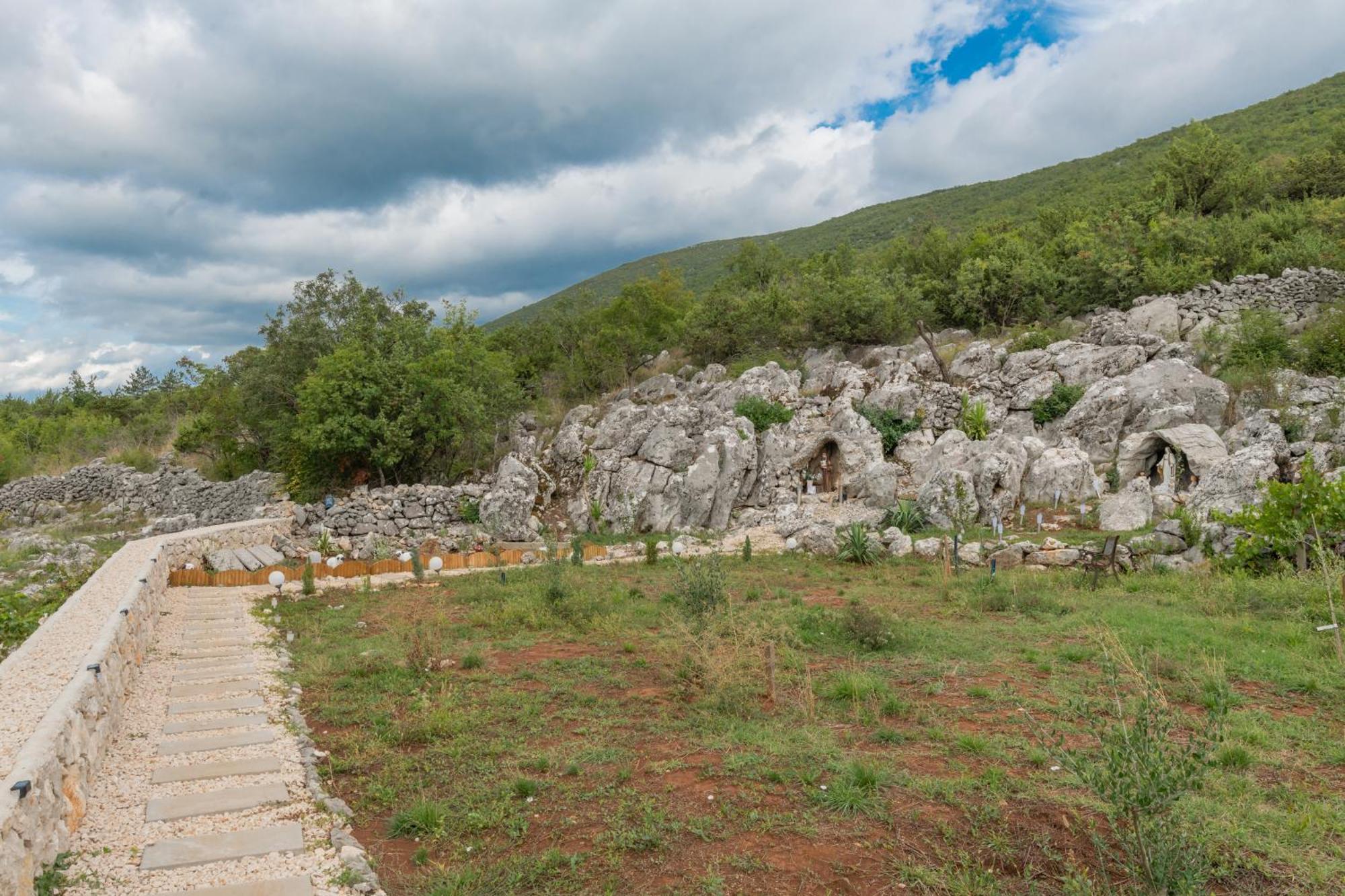 Villa Hill Stars, Makarska- Slivno Slivno  Buitenkant foto