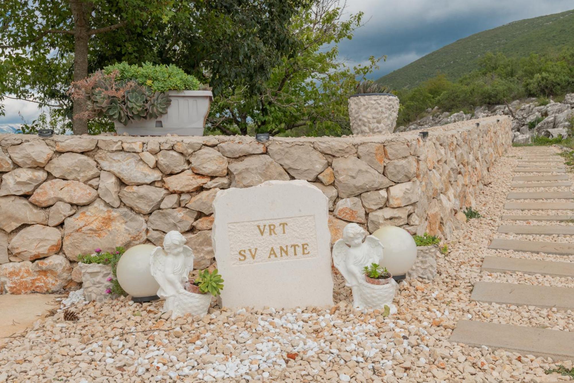 Villa Hill Stars, Makarska- Slivno Slivno  Buitenkant foto